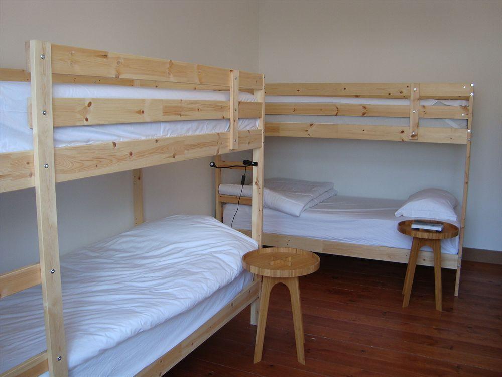 Downtown Design Hostel Лиссабон Экстерьер фото
